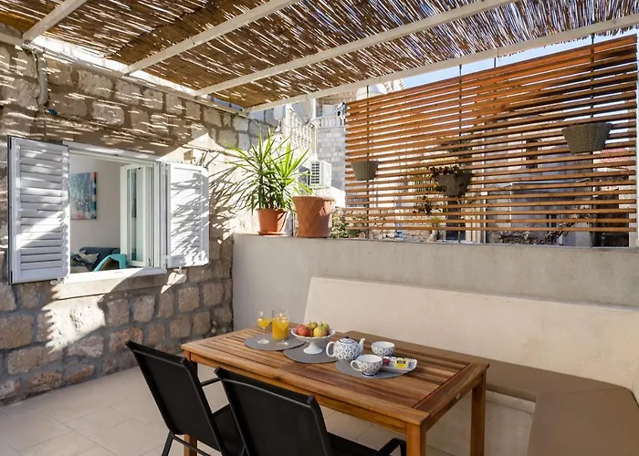 Coral Daire Dubrovnik