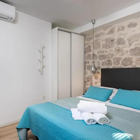 Coral Apartmán *